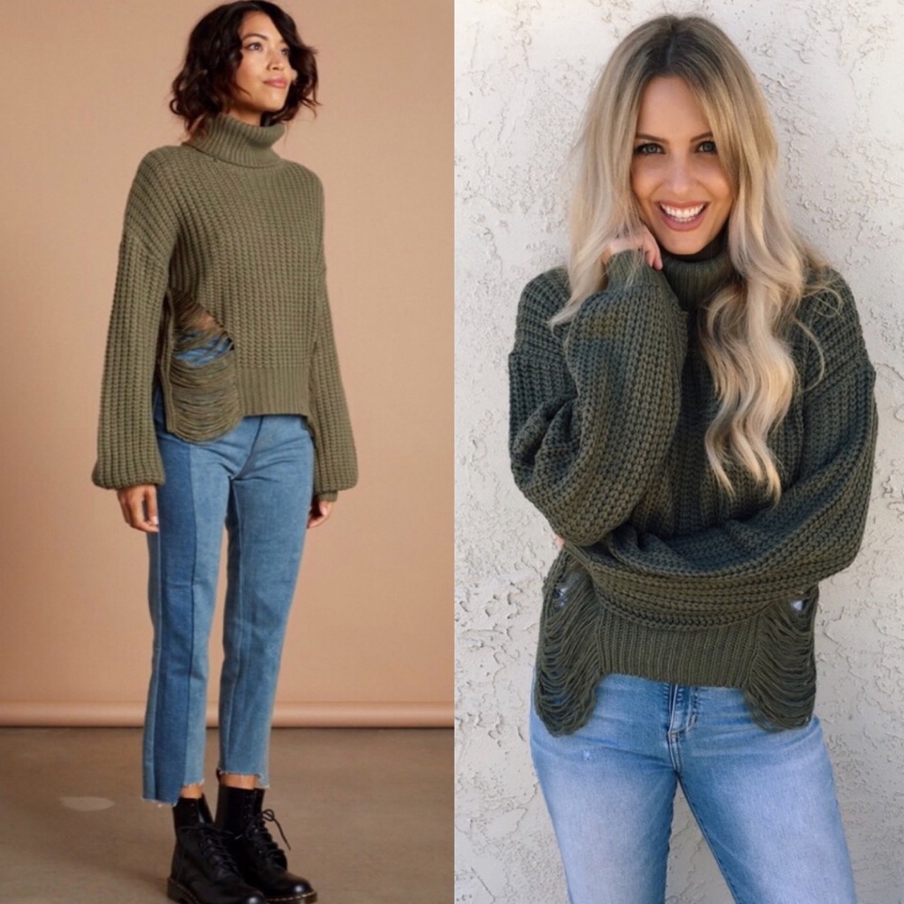 Cotton Candy LA Turtle Neck Sweater in Olive Green